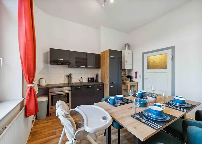 Aparthotel Up To 4 People Center Water Netflix